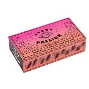 Spark Passion Makeup Set - Pink